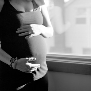 margot belly by window